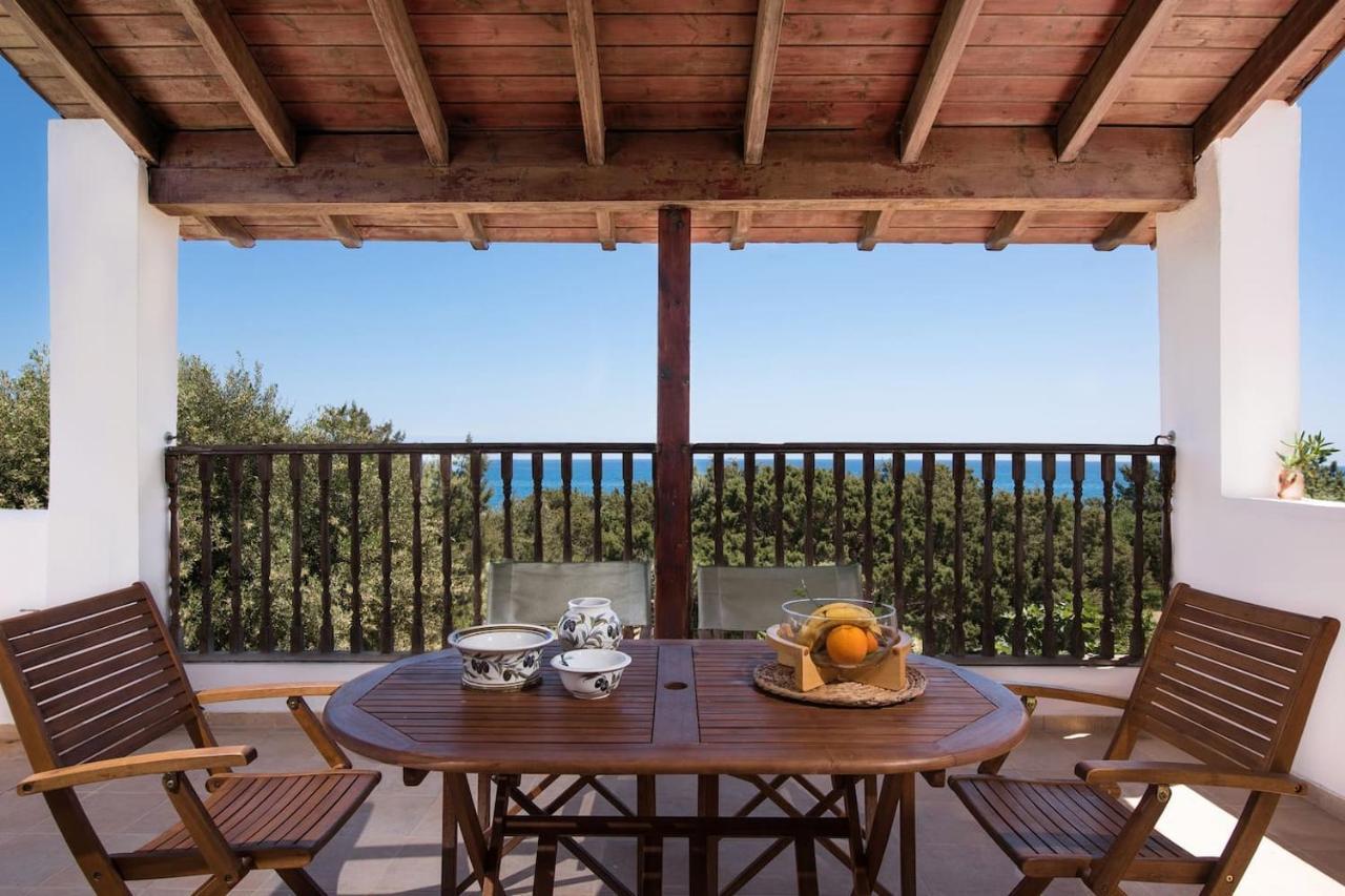 Cedrus And Sea, Beachfront House, Gennadi, Rhodes Appartamento *