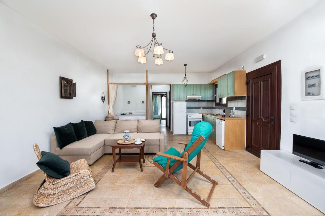 Apartment Cedrus And Sea, Beachfront House, Gennadi, Rhodes *